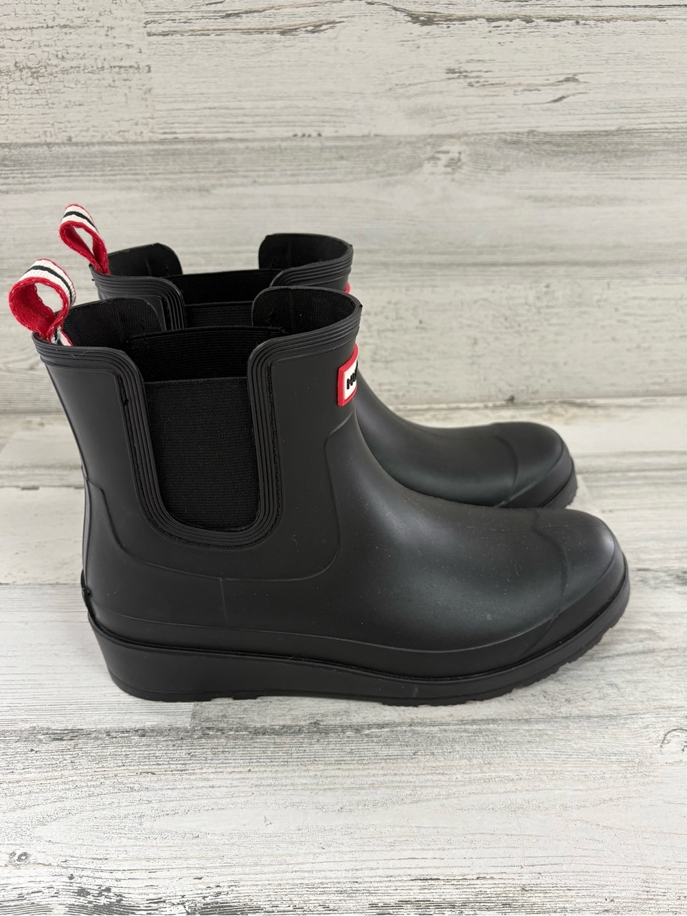 Hunter Women’s Size 7 Medium Tabitha Chelsea Pull On Rain Boots In Black
